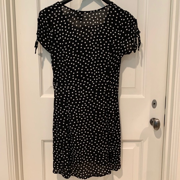 H&M V Neck Dress - Size 6 - Picture 5 of 5